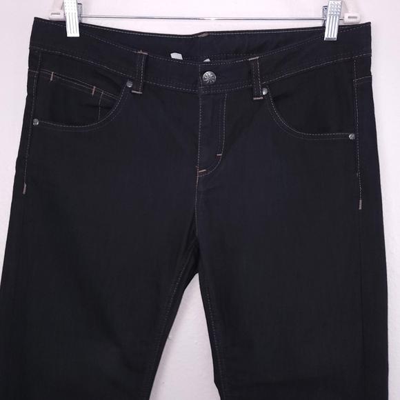 ATHLETA Frontier Jeans - Picture 4 of 11